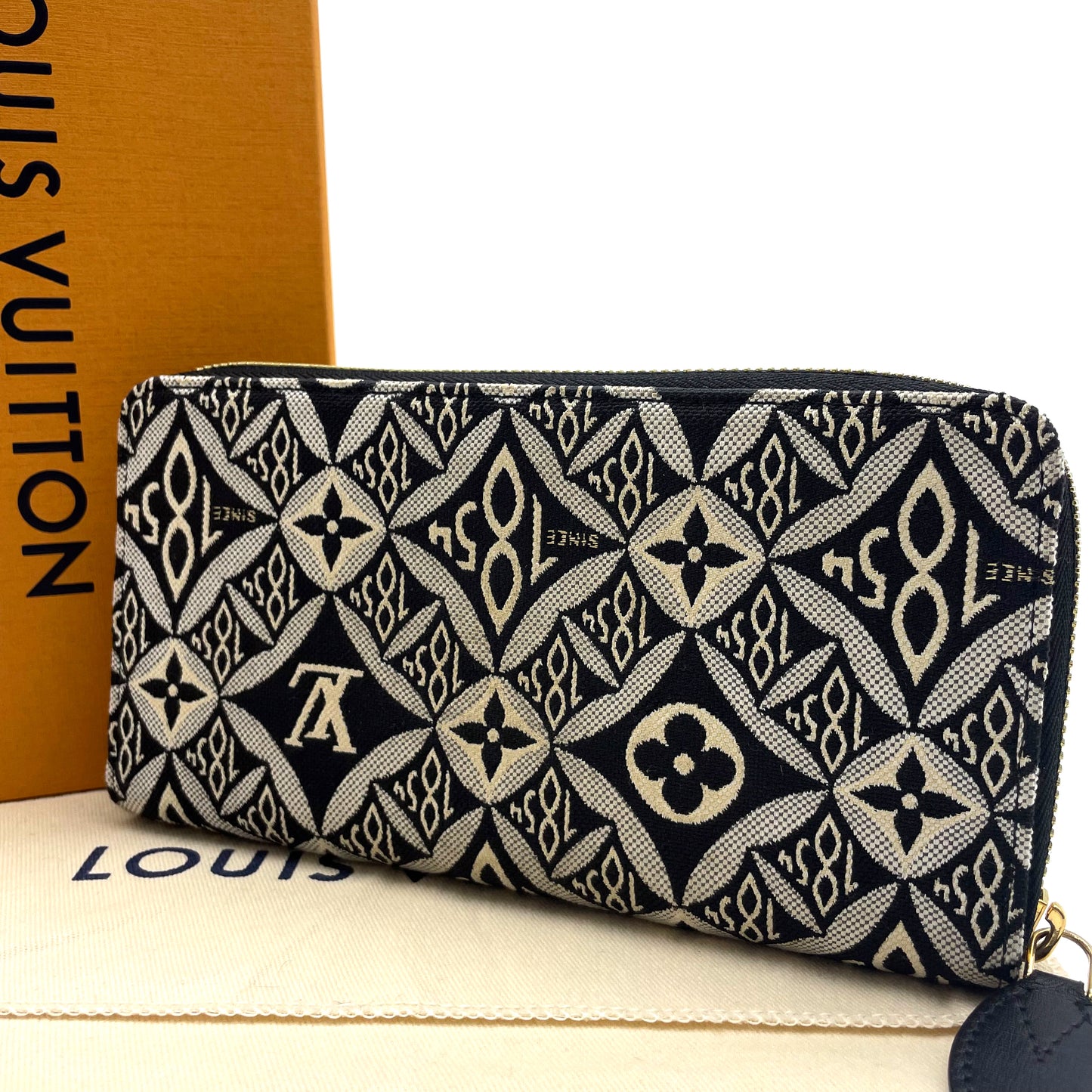 ルイヴィトン　モノグラムジャガード　SINCE1854　ジッピー　長財布